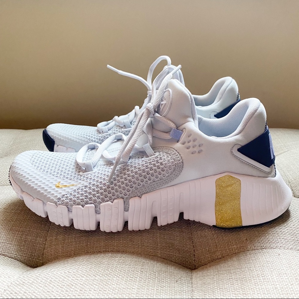 Nike Free Metcon 4 Womens Size 9
